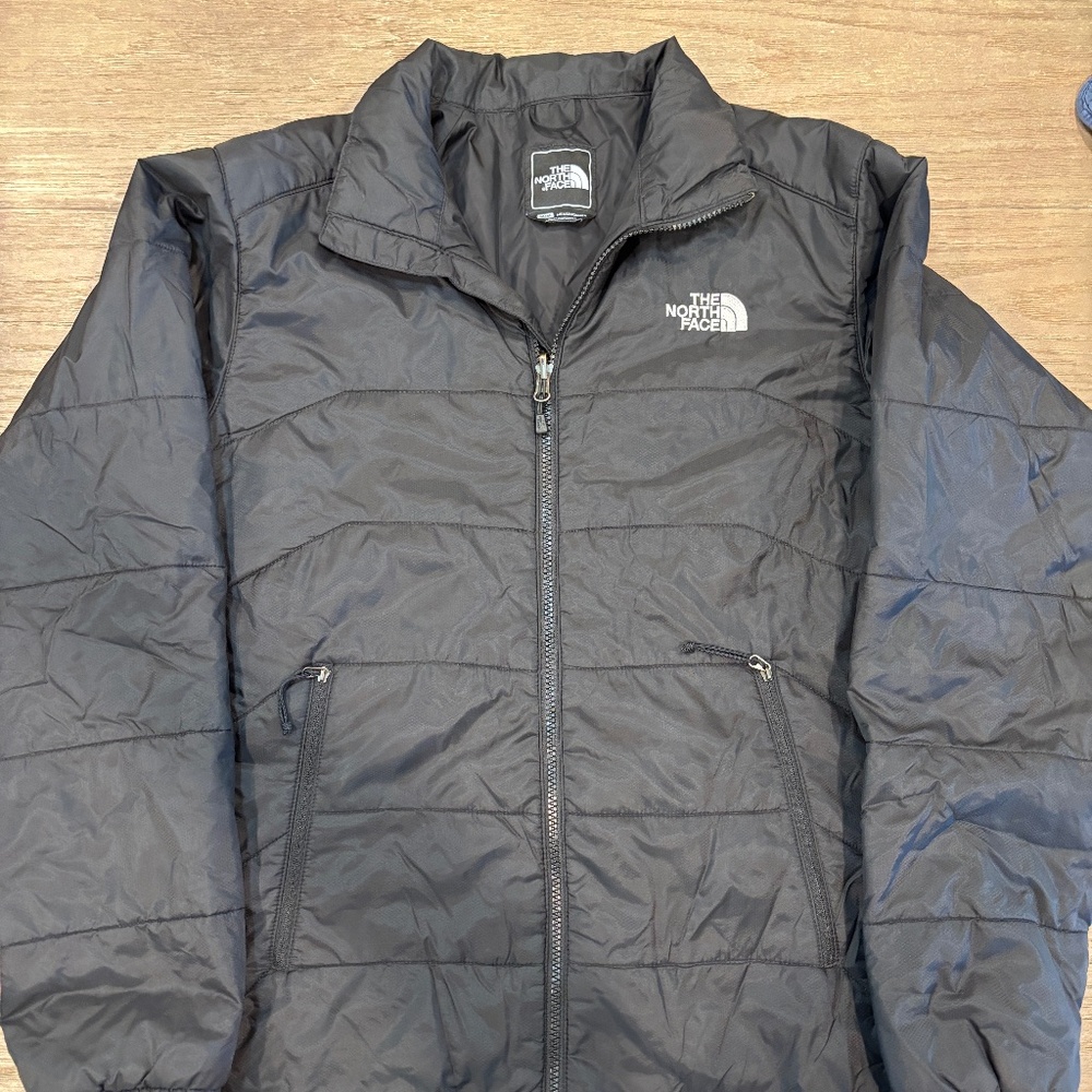 MEN'S THE NORTH FACE BLACK LIGHTWEIGHT PUFFER JACKET SIZE MEDIUM